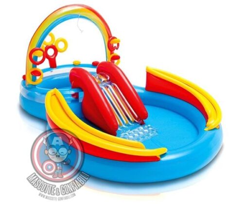 Piscina per bambini con scivolo